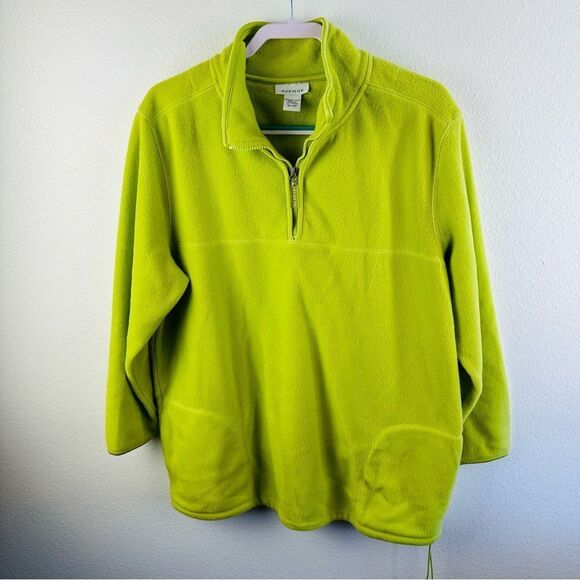 Avenue Lime Green Fleece Quarter Zip Top Size 18/20 - Picture 1 of 3